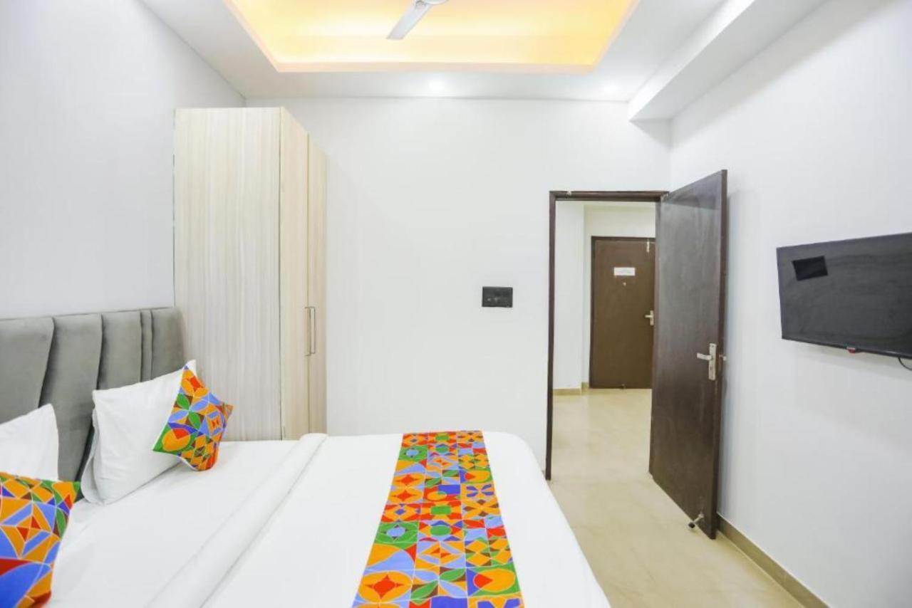 Hotel The Rasa At Vasundhara Ghaziabad Eksteriør bilde