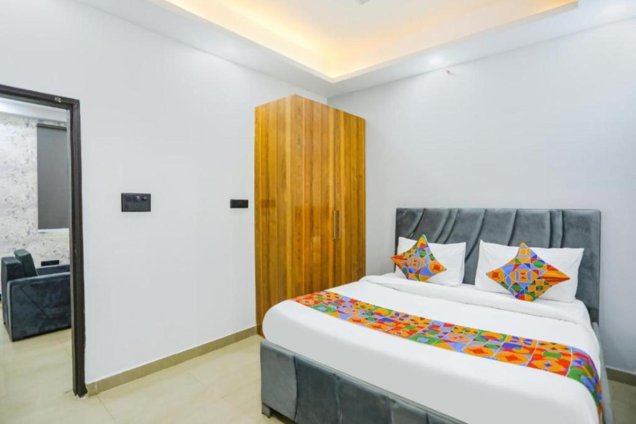 Hotel The Rasa At Vasundhara Ghaziabad Eksteriør bilde